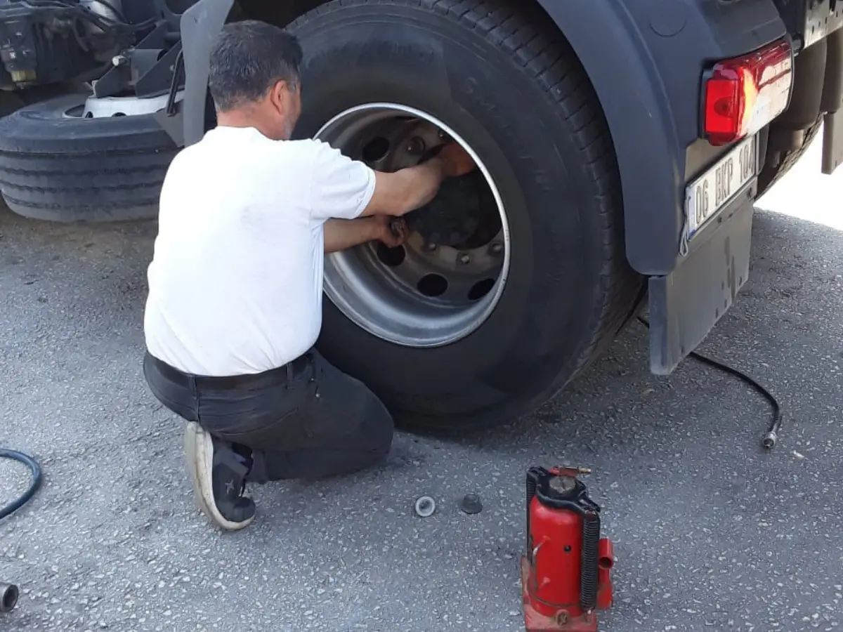 Hamamözü Oto Lastikçi